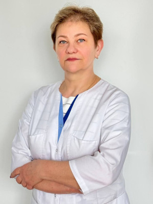 Заведующая  отделением детской поликлиники Хазова Ирина Викторовна